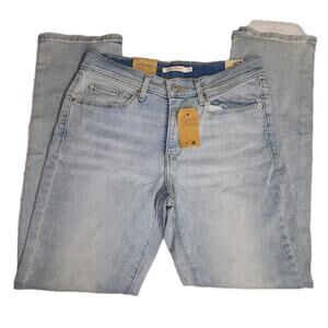 NWT Levis Classic Straight Jeans Womens Mid Rise Zipper Fly Stretch Denim Sz 6